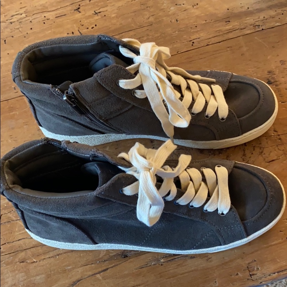 Sam Edelman Britt Suede Hightop Sneaker